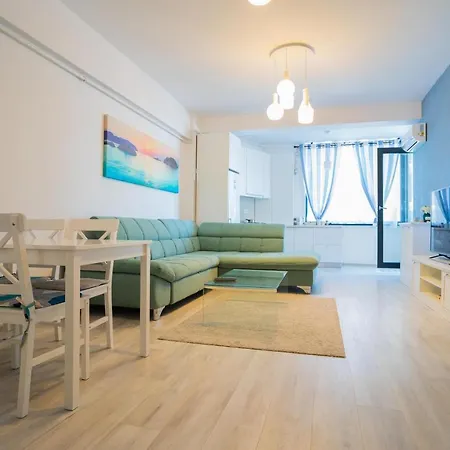 Apartament Blue Chic - Building Stefan Mamaia Nord *